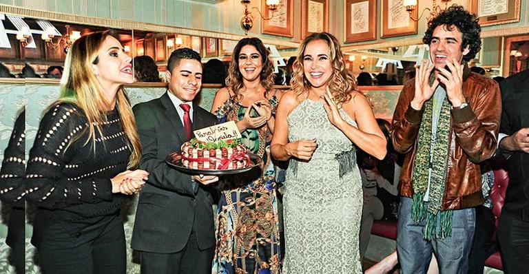 Daniela Mercury celebra 30 anos de axé