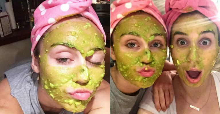 Miley Cyrus faz festa do pijama com bolo polêmico