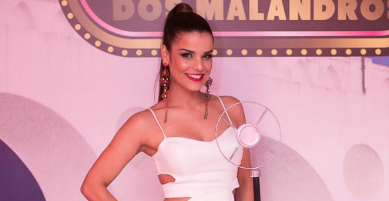 Vocalista do grupo Babado Novo, Mari Antunes é a nova musa do Salgueiro