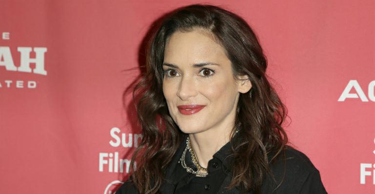 Winona Ryder confirma sequência do filme ‘Os Fantasmas Se Divertem’