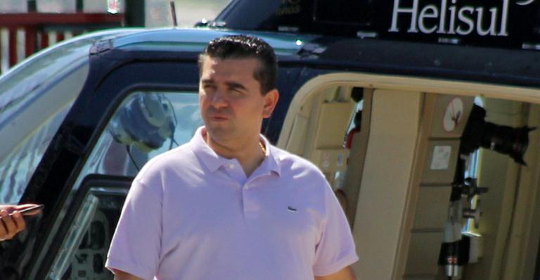 Buddy Valastro, o Cake Boss, passeia de helicóptero pela Lagoa Rodrigo de Freitas