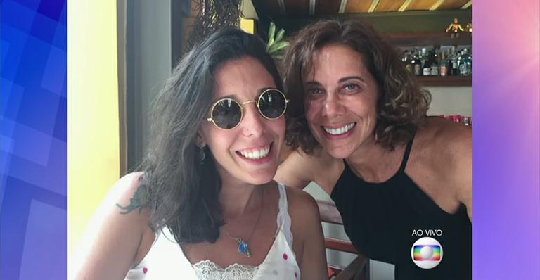Na TV, Ângela Vieira mostra raro momento ao lado da filha, Nina Frota: ‘Uma flor de cândura’