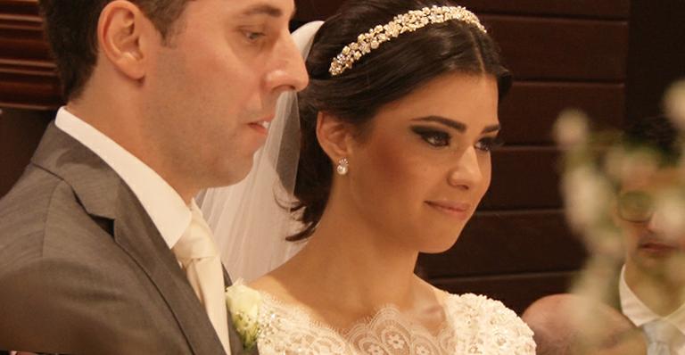 Solange Frazão abençoa união da filha, Thabata