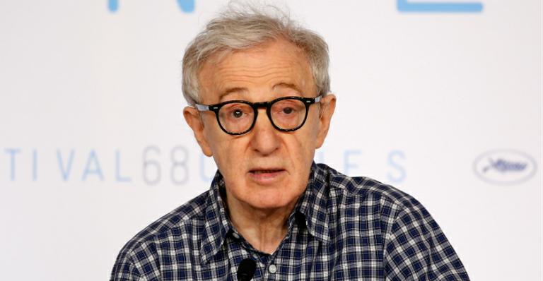 Woody Allen leva tombo em filmagens na praia