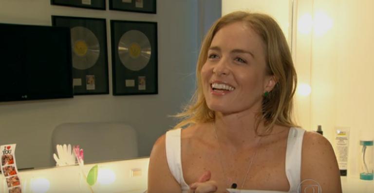 Angélica se emociona ao saber que menina nascida em táxi terá seu nome