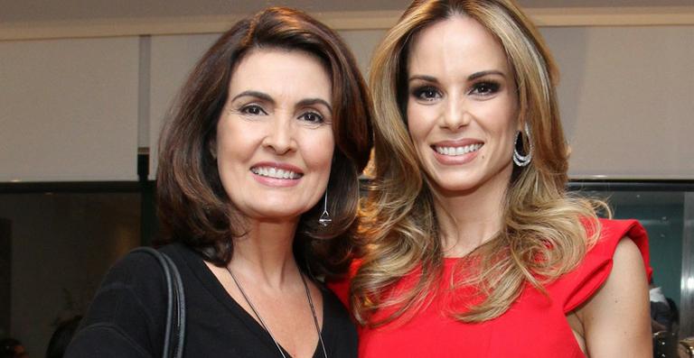 Fátima Bernardes prestigia novo empreendimento de Ana Furtado