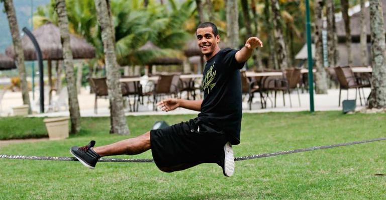 Slackline: o treino do ator Marcello Melo Jr.