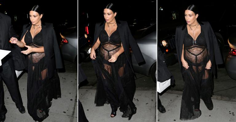 Grávida, Kim kardashian aposta em look transparente para desfile