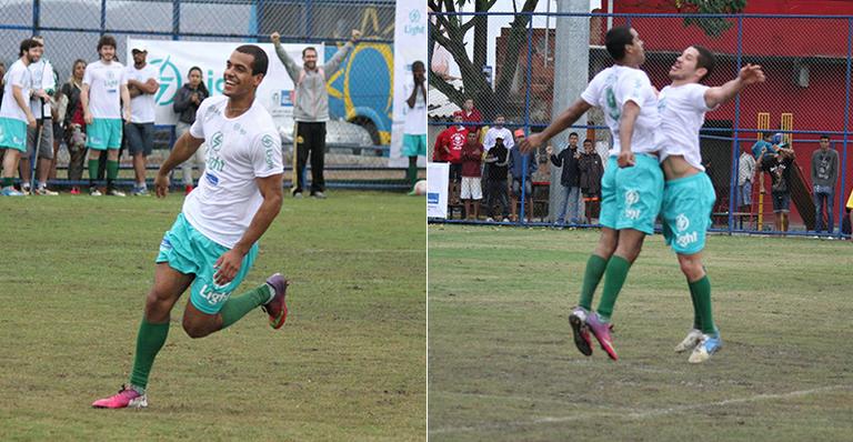 Marcelo Mello Jr e outros atores participam de jogo de futebol em Volta Redonda