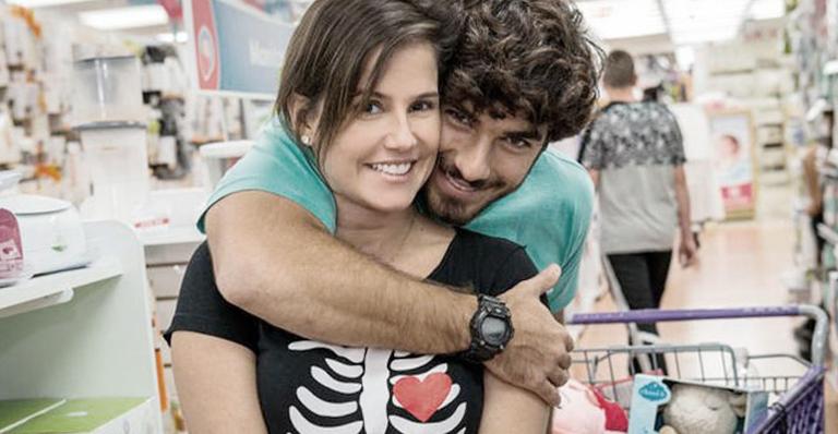 Deborah Secco se declara ao eleito, Hugo Moura