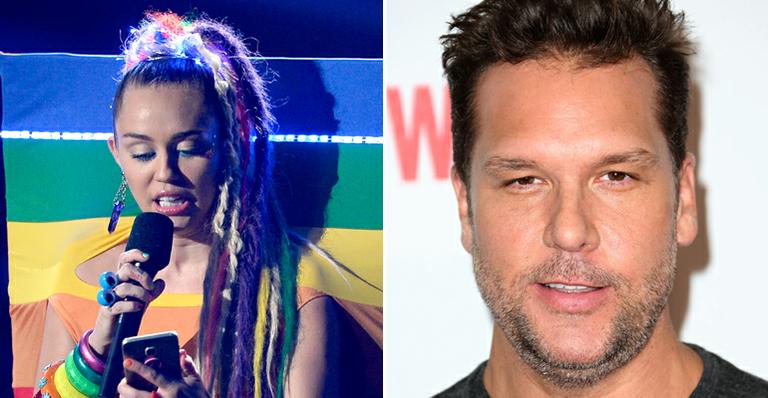 Miley Cyrus estaria saindo com humorista Dane Cook, 20 anos mais velho