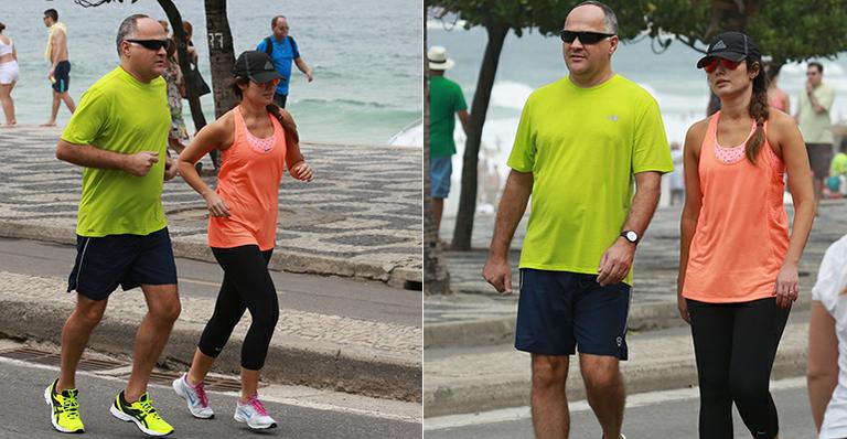 Patrícia Poeta curte relax com o marido pela orla de Ipanema
