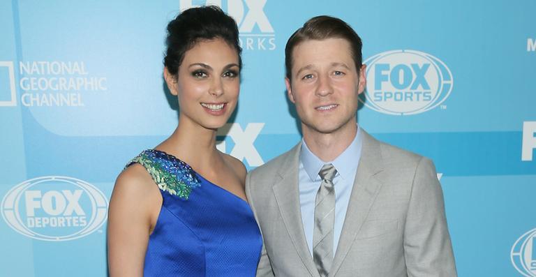 Morena Baccarin e Ben McKenzie estão namorando, diz site