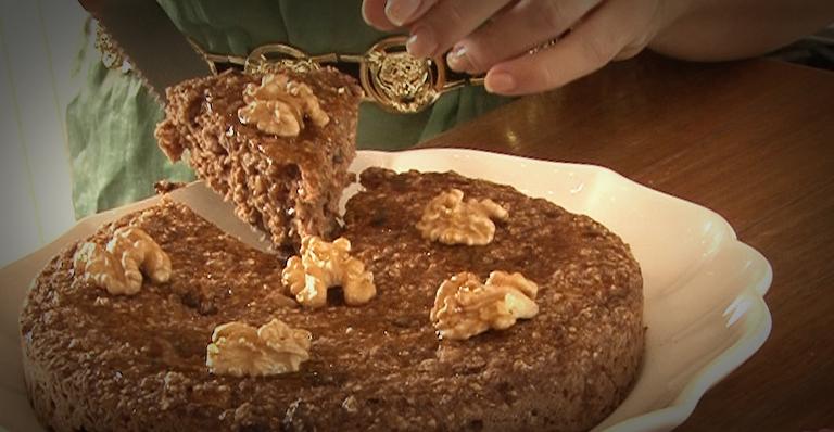 Bolo de frutas sem açúcar: a receita é fácil e muito rápida
