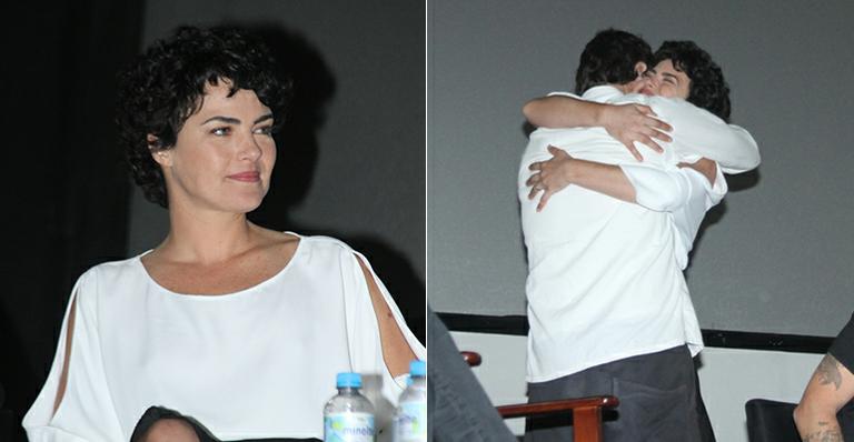Ana Paula Arósio recebe carinho dos colegas em coletiva do filme que marca seu retorno às telas