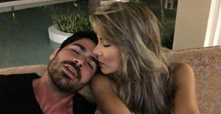 Adriana e Rodrigão se casarão nos próximos dias no Caribe