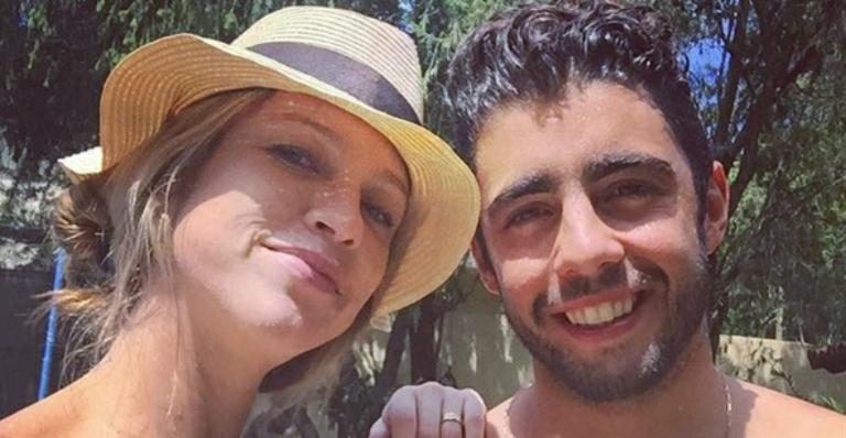 Luana Piovani e Pedro Scooby reatam o casamento