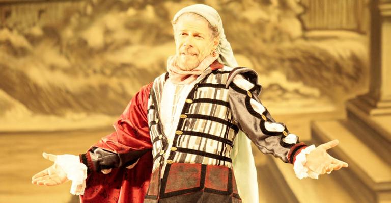 José Mayer brilha em musical ‘Kiss me, Kate’