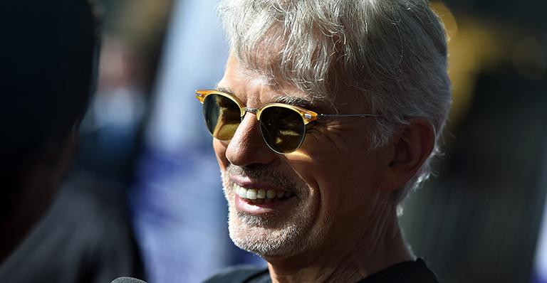 Ex de Angelina Jolie, Billy Bob Thornton sofre acidente de carro e é internado