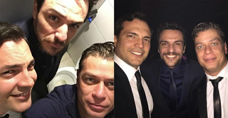 Fabio Assunção publica selfie com galãs em local inusitado