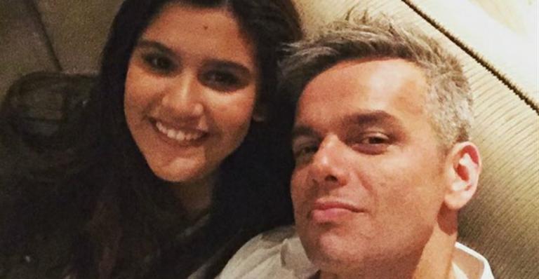 Otaviano Costa e Giulia Costa trocam de rosto com ajuda de app e fãs brincam: ‘Estranho’