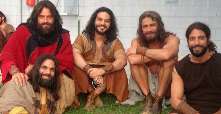 Elenco de ‘Os Dez Mandamentos’ supera cansaço das gravações e se diverte na reta final da novela