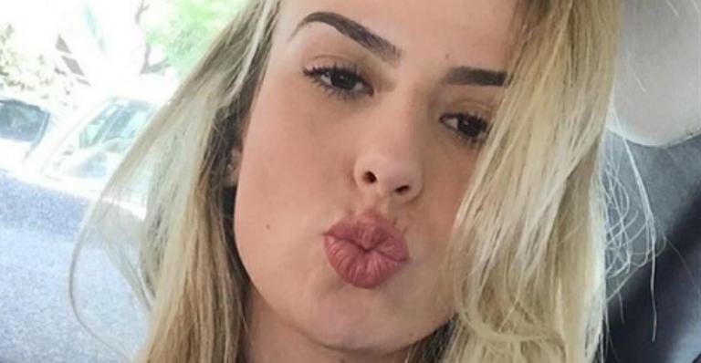 Fernanda Keulla mostra barriguinha impressionante na academia