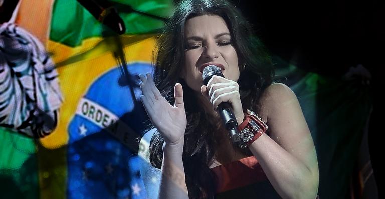 Laura Pausini fala sobre sua turnê no Brasil: “Adoro cantar ao vivo”