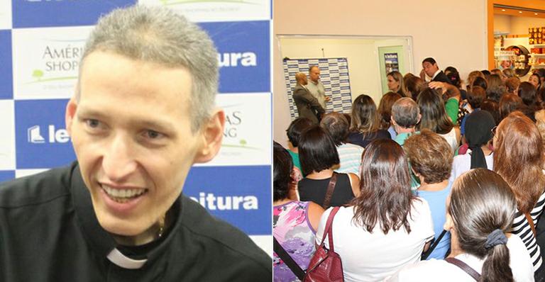 Multidão comparece em tarde de autógrafos com Padre Marcelo Rossi