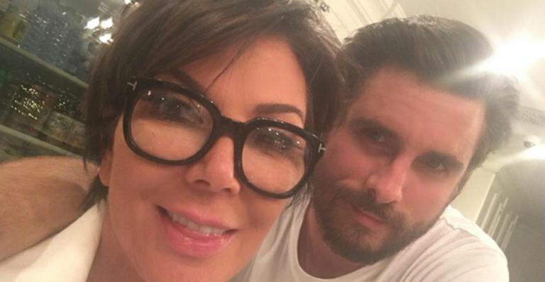 Kris Jenner posa com Scott Disick e declara seu amor ao ex-genro