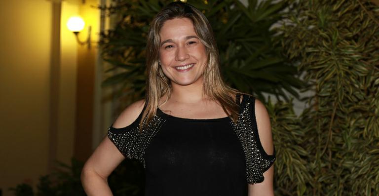 Após ser mãe, Fernanda Gentil conta como foi a volta ao trabalho
