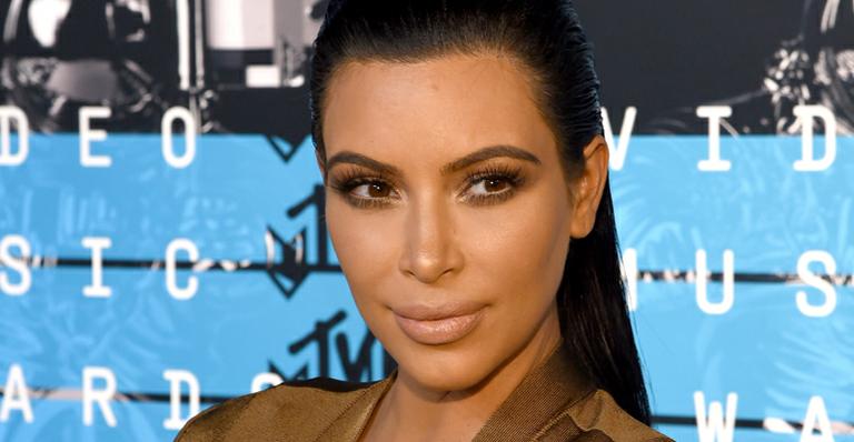 Kim Kardashian ‘quebra’ loja da Apple ao lançar pacote de Emoji personalizado