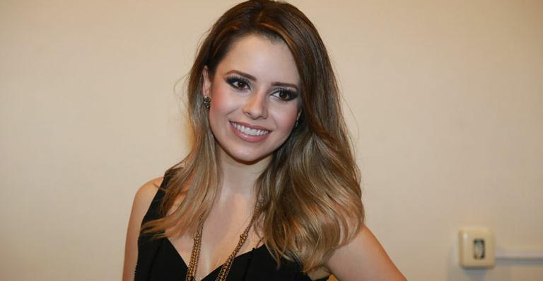 Sandy grava participação em humorístico da Globo