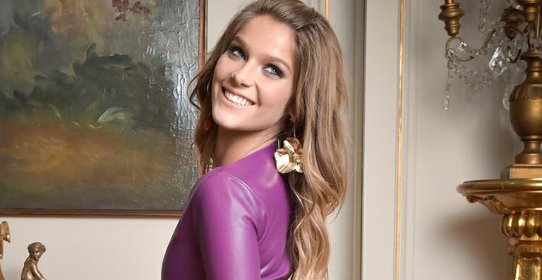 Isabella Santoni sobre cenas de nudez em minissérie: ‘Me preparei’