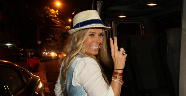 Adriane Galisteu volta ao carnaval do Rio de Janeiro