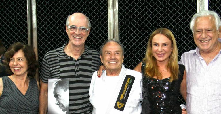 Stenio Garcia comemora 60 anos de carreira no palco