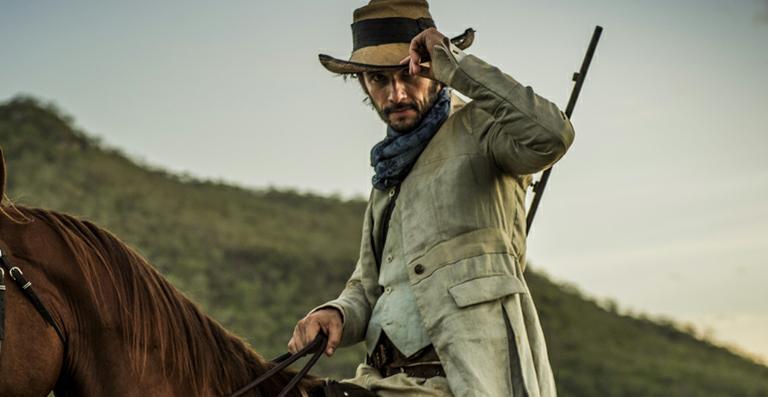 Rodrigo Santoro surge nas primeiras fotos de Velho Chico