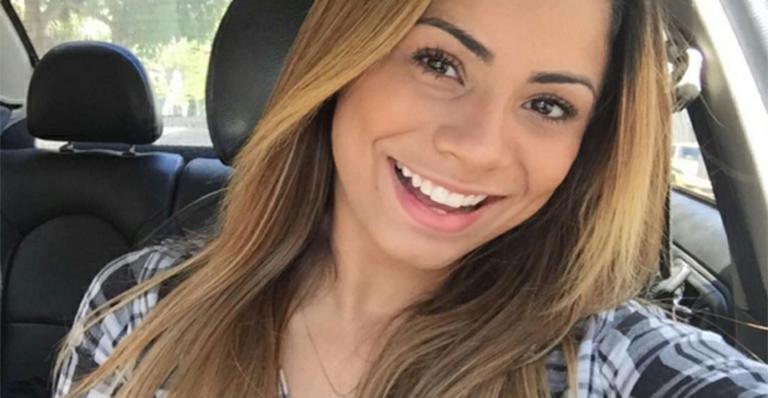 Após assumir namoro, Lexa desabafa na web: ‘Estou em um momento novo’