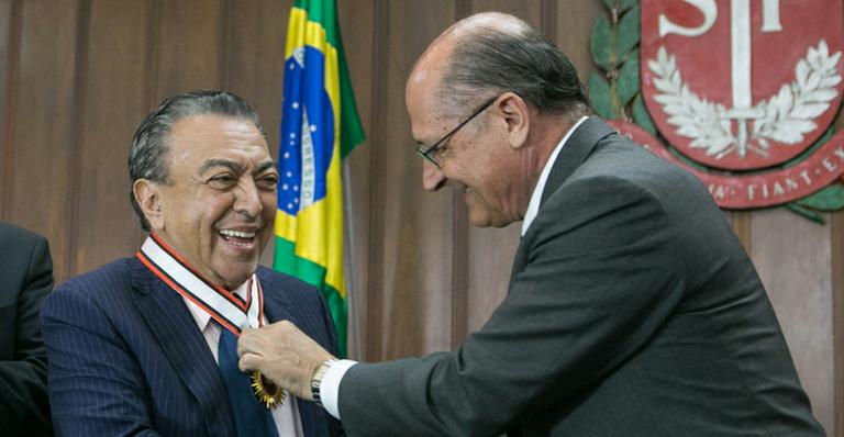 Mauricio de Sousa recebe medalha Mário de Andrade de Geraldo Alckmin