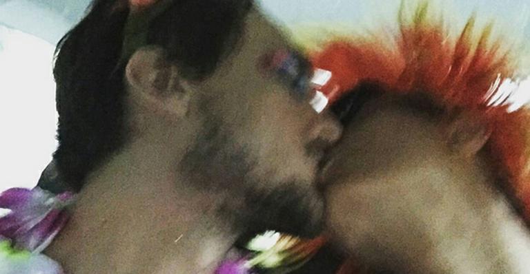 Camila Pitanga ganha declaração do namorado: “Meu grande amor dos carnavais por vir”