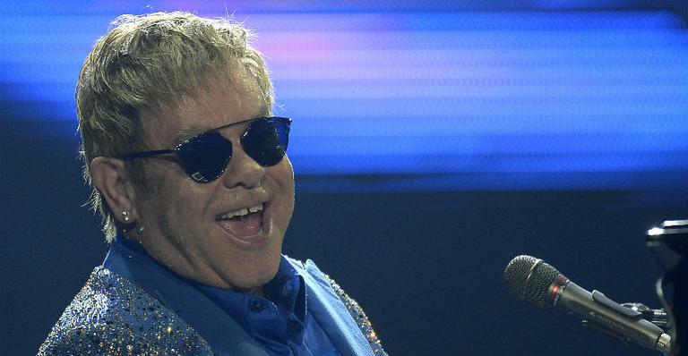 Elton John revela que irá trabalhar no próximo álbum da banda The Killers