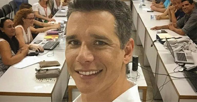 Feliz da vida, Marcio Garcia marca a data de seu retorno à TV