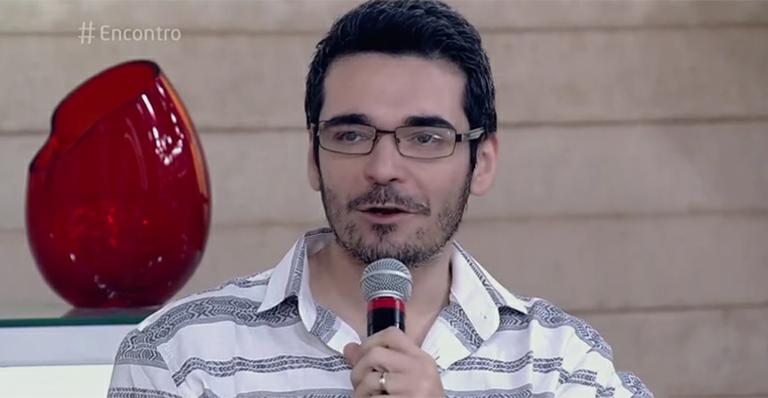 No ‘Encontro’, ex-BBB Alan conta detalhes sobre o estado de saúde de seu pai e revela torcida