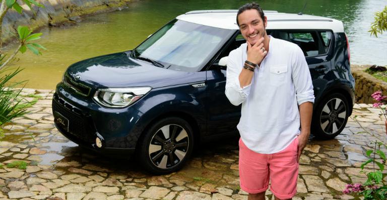 Allan Souza Lima exalta sucesso após 11 anos