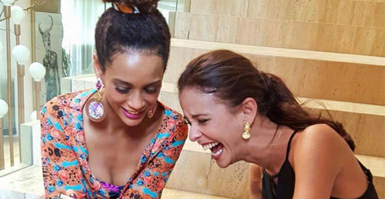 Fernanda de Freitas completa 36 anos e ganha parabéns da amiga Taís Araújo: ‘Parceira’