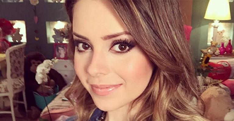 ‘Não deixem de estudar’, diz Sandy para crianças do ‘The Voice Kids’