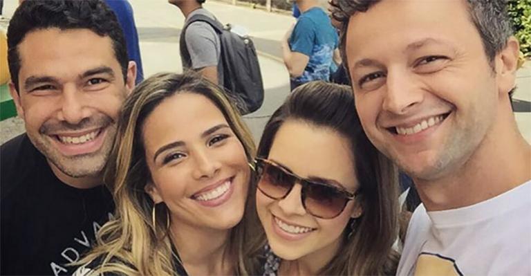 Sandy e Lucas Lima encontram Wanessa e Marcus Buaiz na Disney: ‘Acaso’
