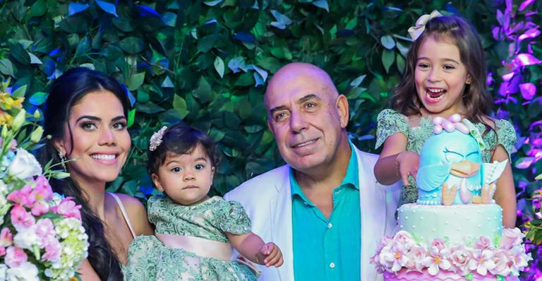 Daniela Albuquerque comemora um ano da pequena Antonella
