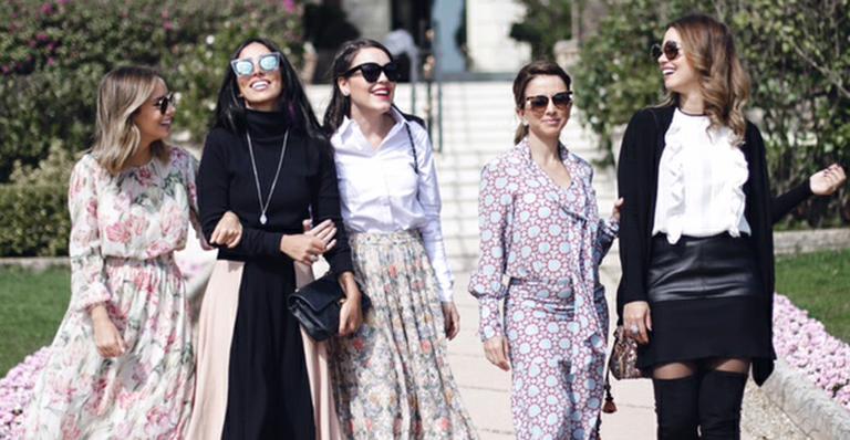 Quinteto Fashion relaxa na Riviera Francesa