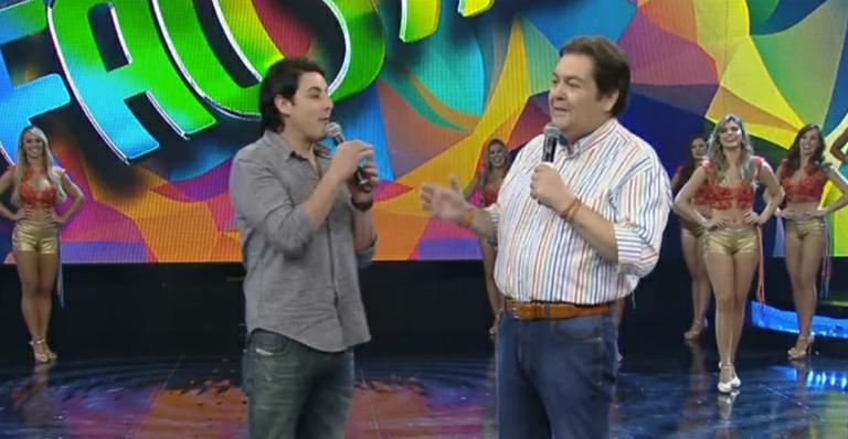 Bruno De Luca volta à Globo e agradece Faustão: “Ganhando melhorzinho graças a você”